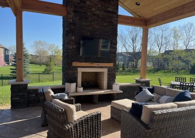 Creative Outdoor Living (317) 910-6948 | Noblesville Landscape Design